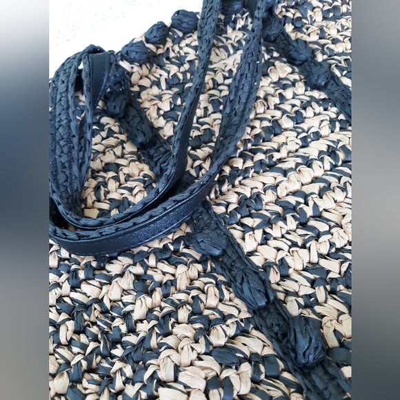 Large Woven Seagrass Tote Bag - Picture 2 of 6